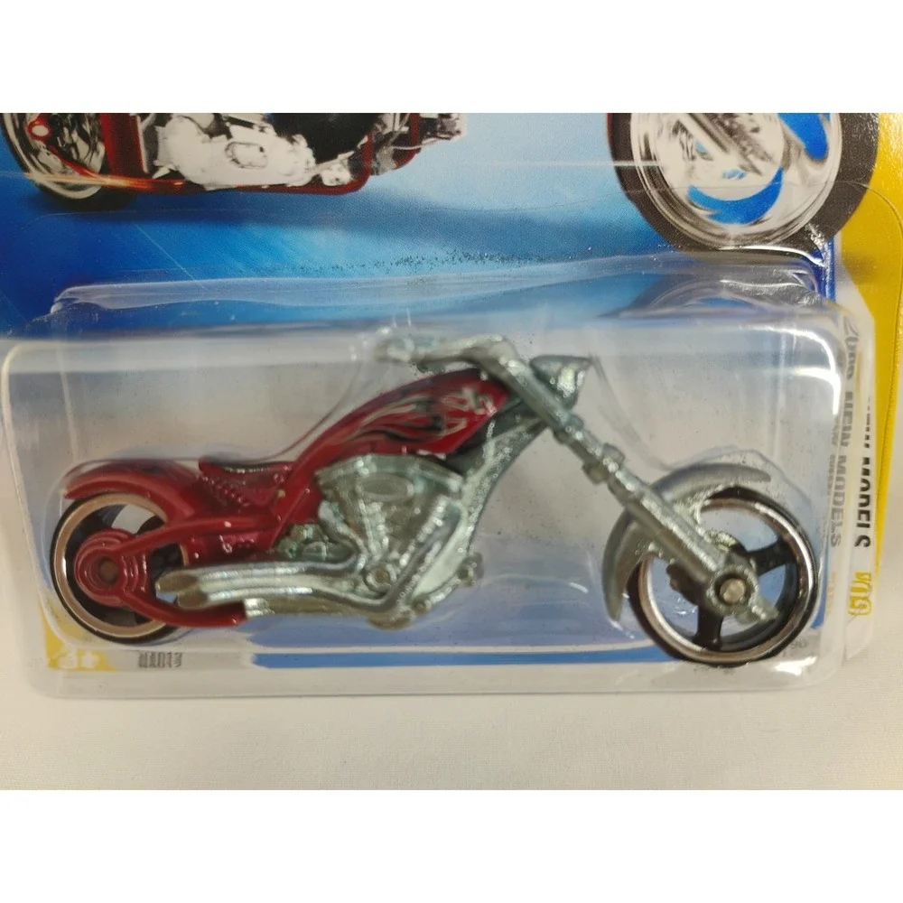 2009 Hot Wheels #009 New Models OCC SPLITBACK Motorcycle RED Chopper‎